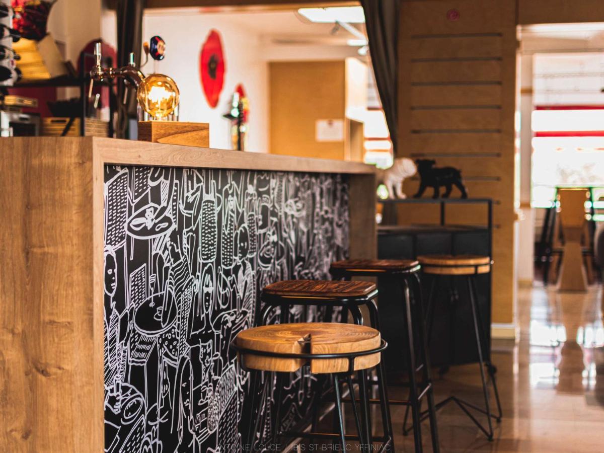 Отель Ibis Saint Brieuc Yffiniac Экстерьер фото