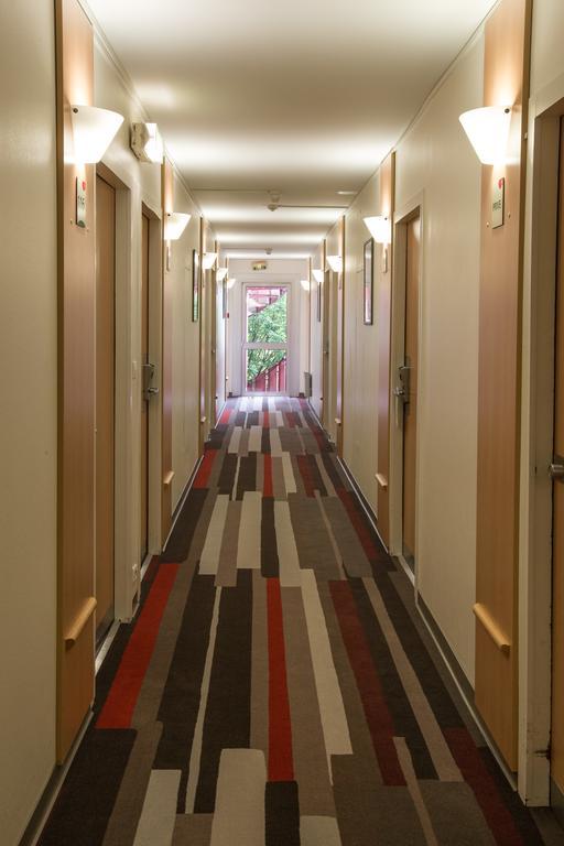Отель Ibis Saint Brieuc Yffiniac Экстерьер фото
