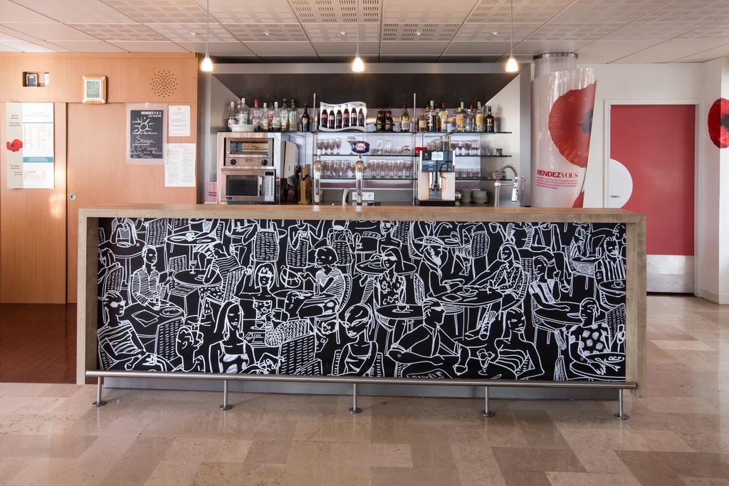 Отель Ibis Saint Brieuc Yffiniac Экстерьер фото