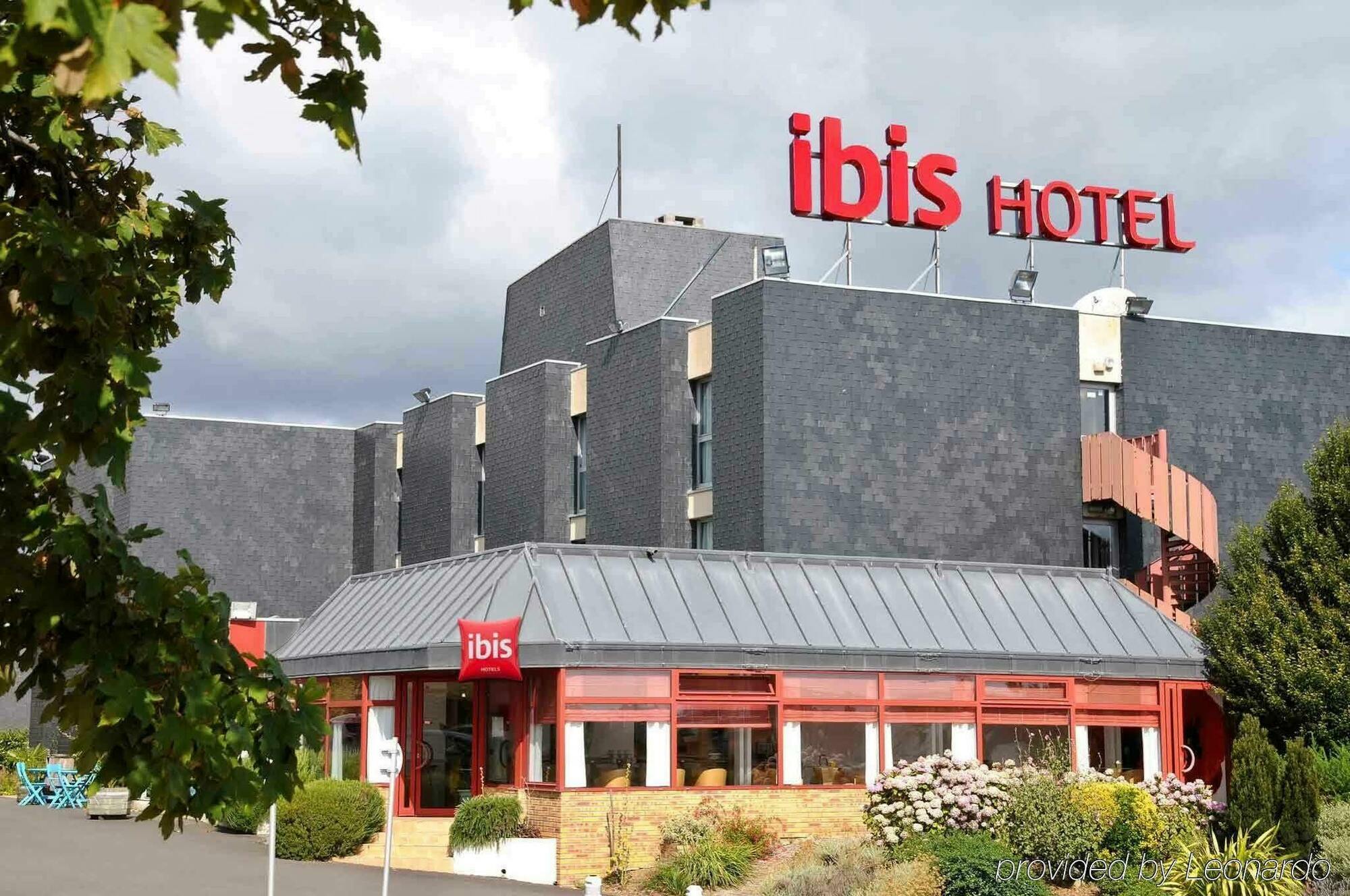 Отель Ibis Saint Brieuc Yffiniac Экстерьер фото